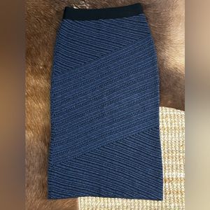 - Anthropologie Moth Knit Stretchy Pencil Skirt Midi Length Elastic Waist …